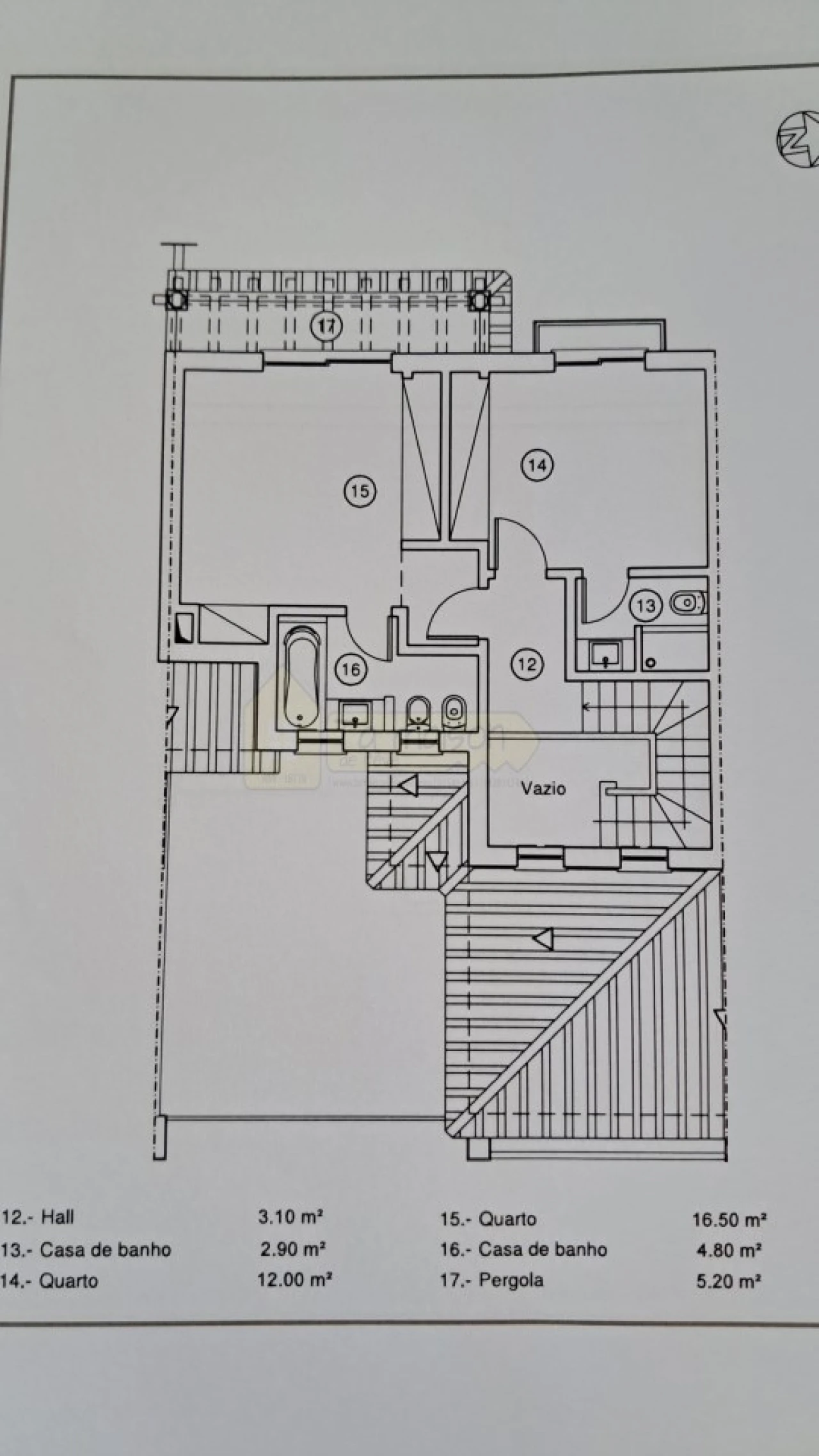 Moradia T3 para Venda em Salir Foto 35