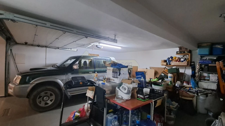 Moradia T3 para Venda em Salir Foto 31