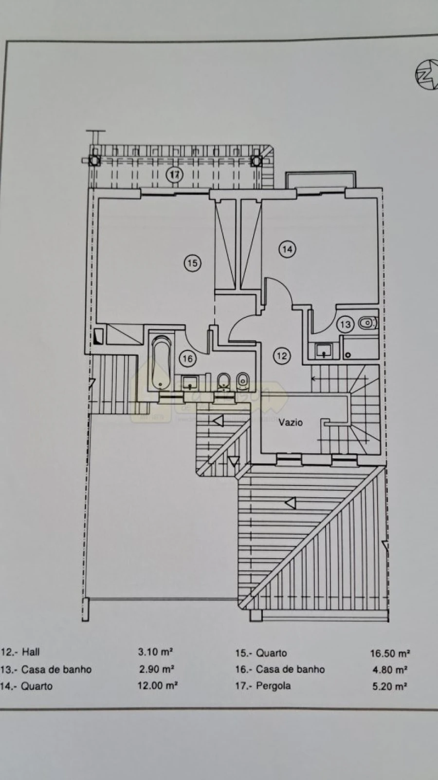Moradia T3 para Venda em Salir Foto 35