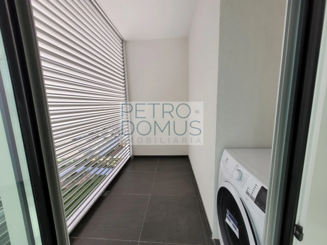 Apartamento T3 para Arrendamento em Areeiro Foto 21