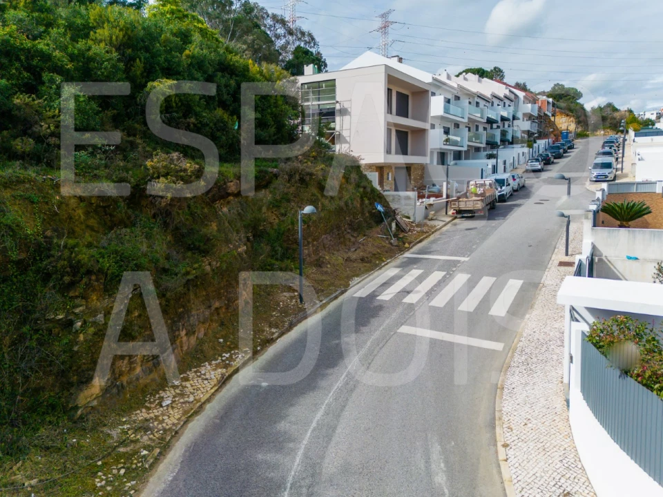 Terreno para Venda em Queluz e Belas Foto 2
