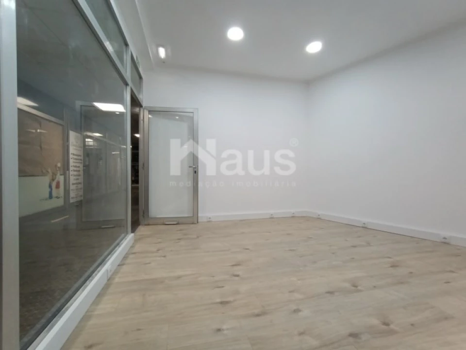 Loja para Arrendamento em Montijo e Afonsoeiro Foto 8