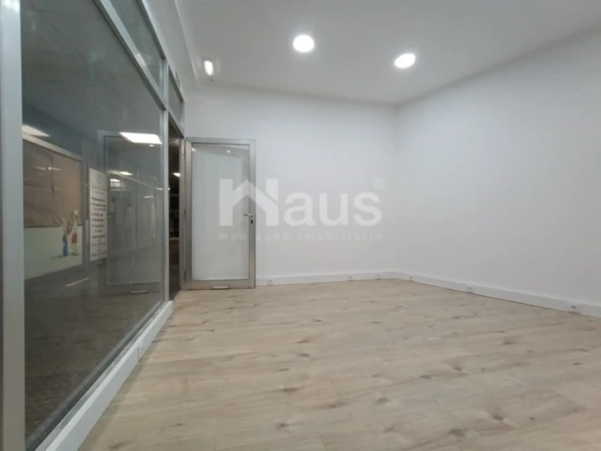 Loja para Arrendamento em Montijo e Afonsoeiro Foto 8