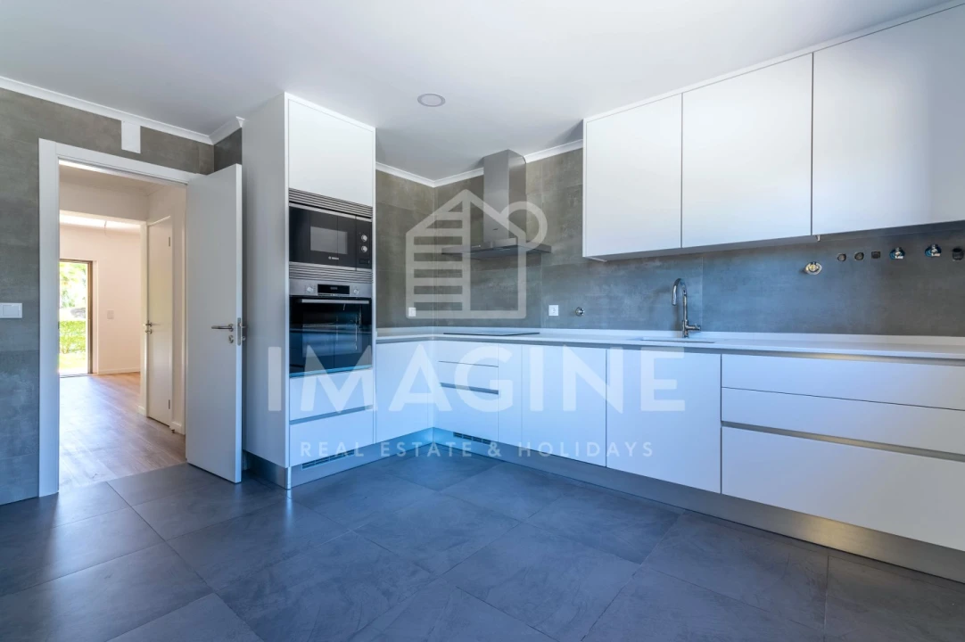 Moradia T4 para Venda em Palmela Foto 6