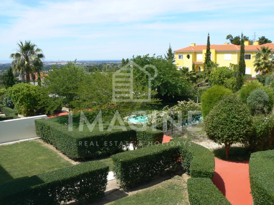 Moradia T4 para Venda em Palmela Foto 36