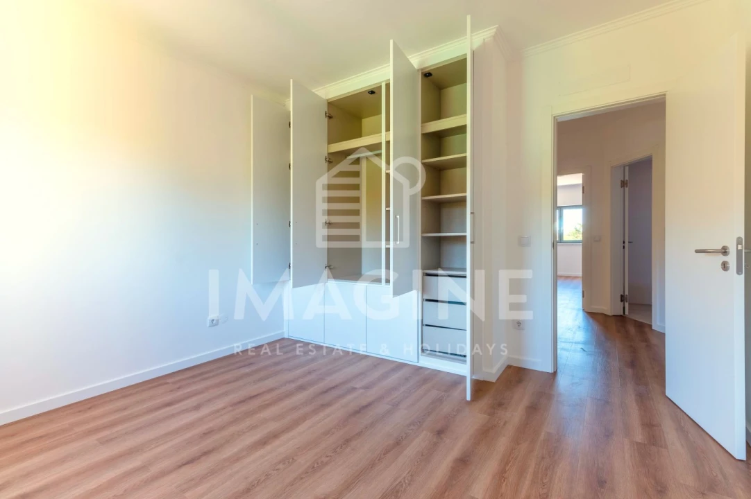 Moradia T4 para Venda em Palmela Foto 38