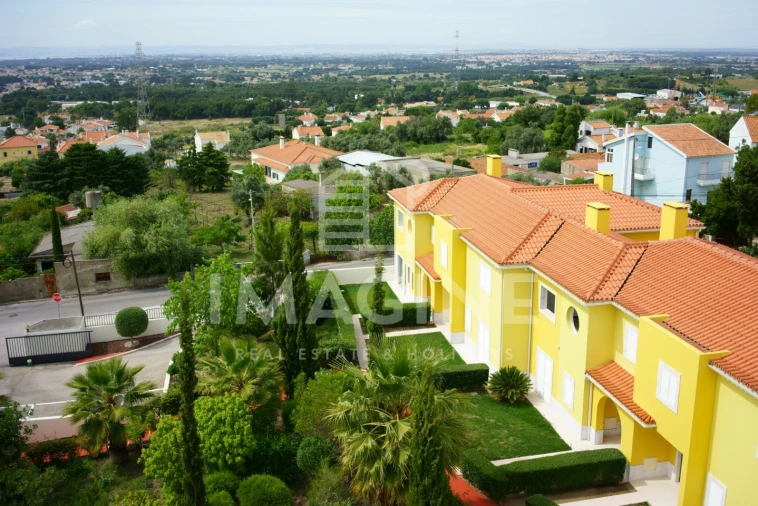 Moradia T4 para Venda em Palmela Foto 16