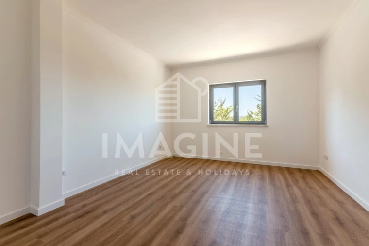 Moradia T4 para Venda em Palmela Foto 44