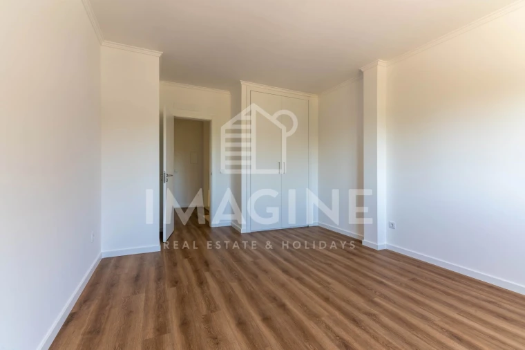 Moradia T4 para Venda em Palmela Foto 46