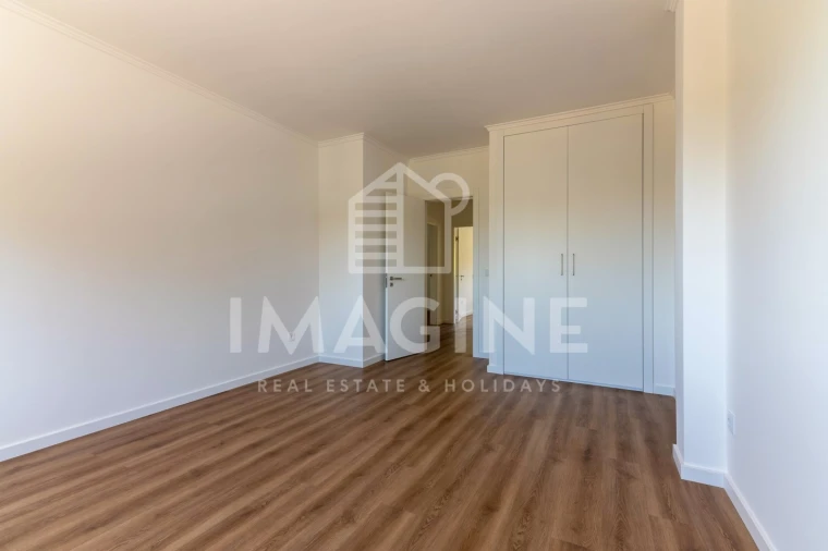 Moradia T4 para Venda em Palmela Foto 47