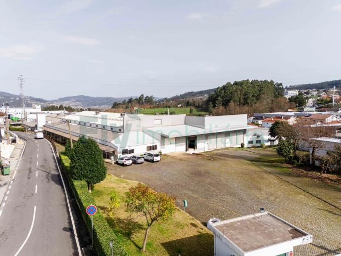 Armazém para Venda em Margaride, Várzea, Lagares, Varziela, Moure Foto 1