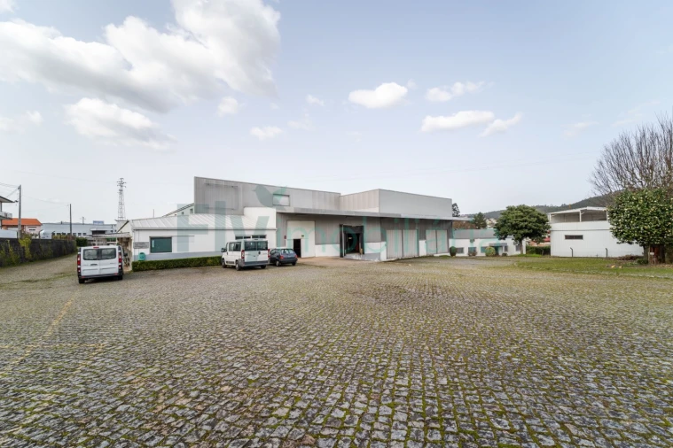 Armazém para Venda em Margaride, Várzea, Lagares, Varziela, Moure Foto 2