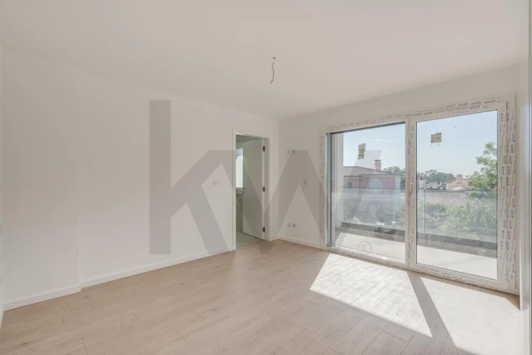 Moradia T4 para Venda em Alcabideche Foto 25