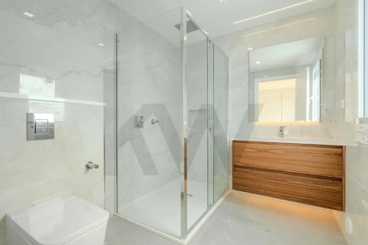 Moradia T4 para Venda em Alcabideche Foto 27