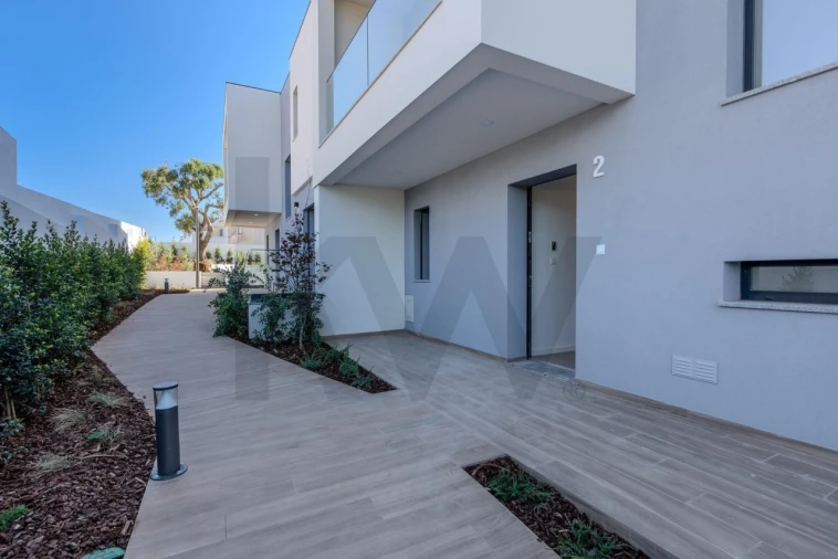 Moradia T4 para Venda em Alcabideche Foto 36