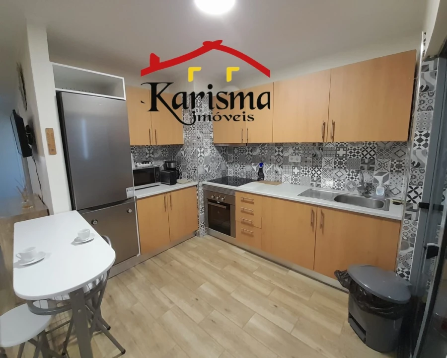 Apartamento T2 para Arrendamento férias em Portimão Foto 6