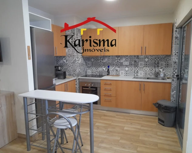 Apartamento T2 para Arrendamento férias em Portimão Foto 5