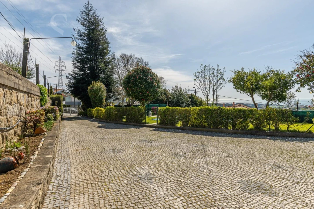 Quinta T3 para Venda em Mafamude e Vilar do Paraíso Foto 16