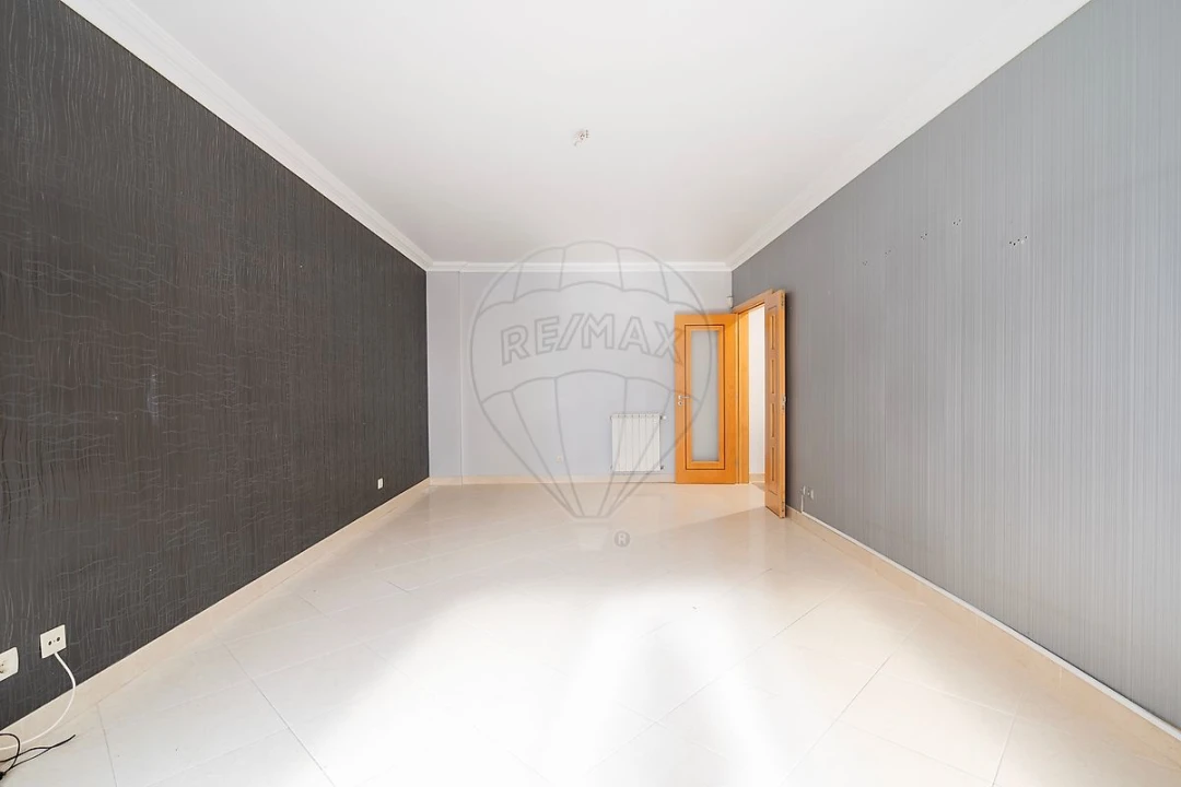 Apartamento T2 para Arrendamento em Póvoa de Santa Iria e Forte da Casa Foto 13