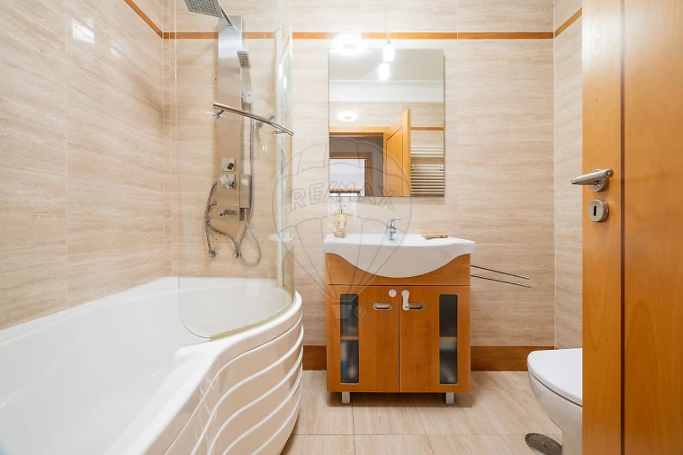 Apartamento T2 para Arrendamento em Póvoa de Santa Iria e Forte da Casa Foto 4