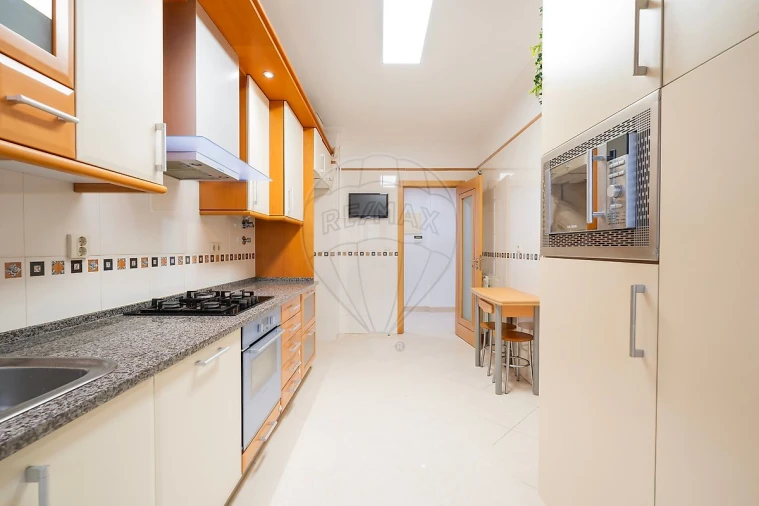 Apartamento T2 para Arrendamento em Póvoa de Santa Iria e Forte da Casa Foto 6