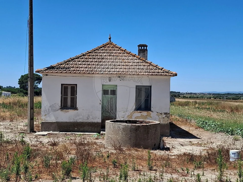 Moradia T2 para Venda em Salvaterra de Magos e Foros de Salvaterra Foto 5