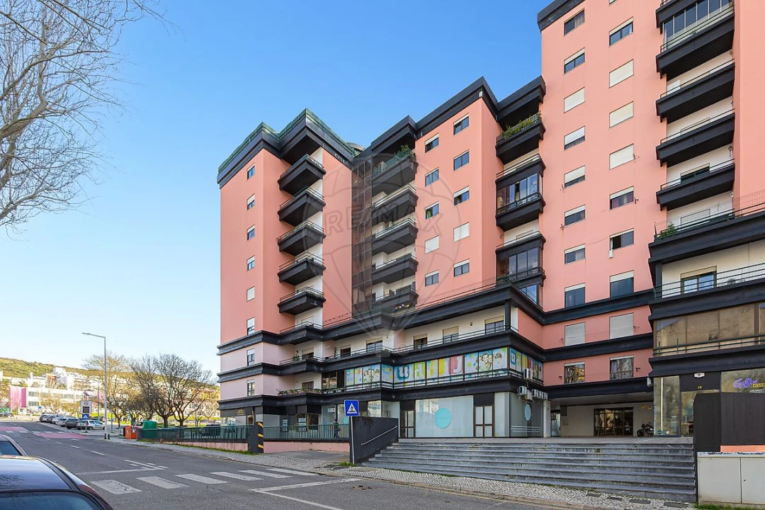 Apartamento T3 para Venda em Santa Maria, São Pedro e Matacães Foto 16