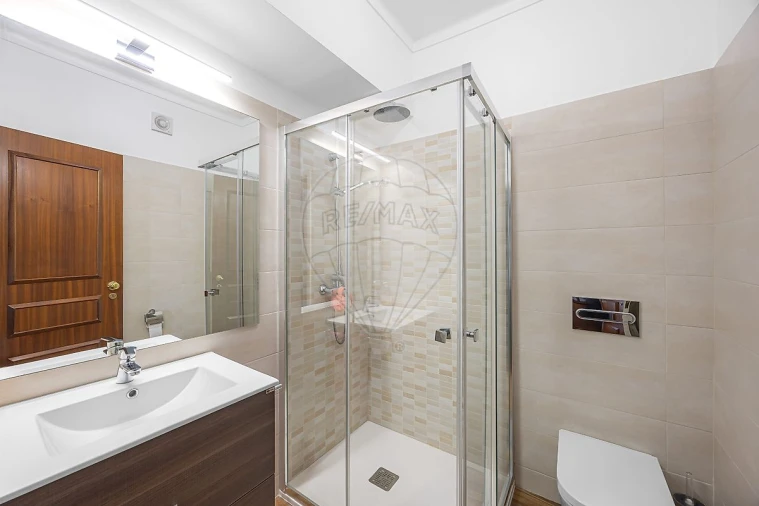 Apartamento T3 para Venda em Santa Maria, São Pedro e Matacães Foto 7