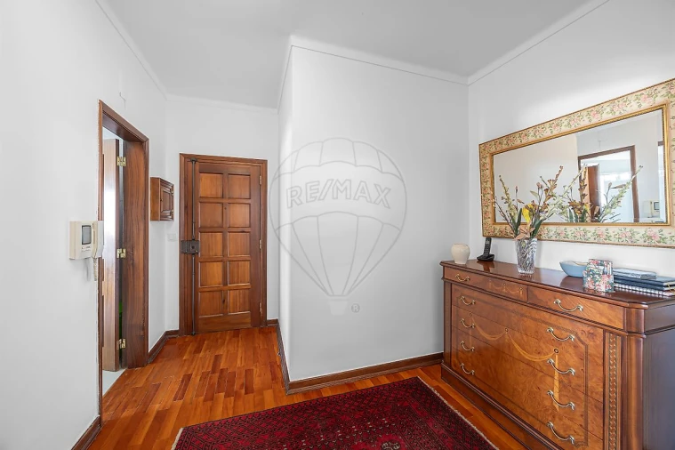 Apartamento T3 para Venda em Santa Maria, São Pedro e Matacães Foto 13