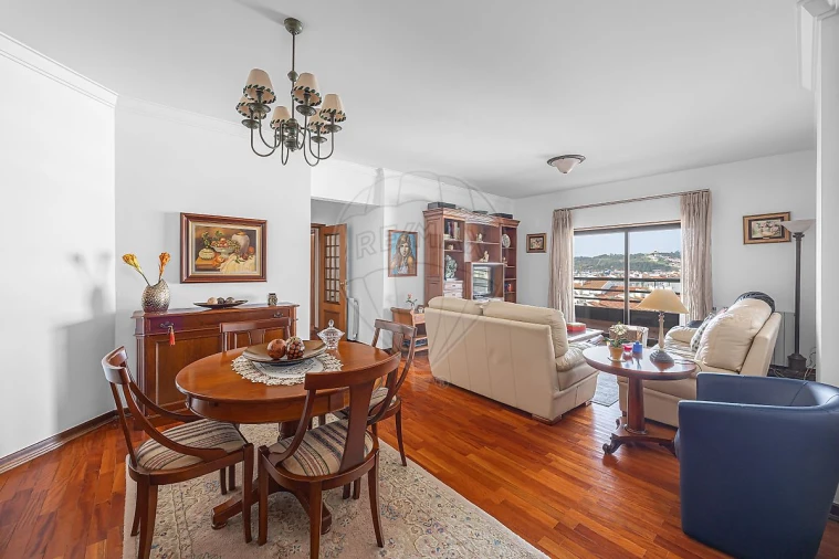 Apartamento T3 para Venda em Santa Maria, São Pedro e Matacães Foto 11