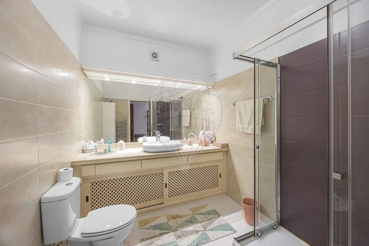 Apartamento T3 para Venda em Santa Maria, São Pedro e Matacães Foto 2