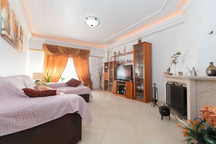 Apartamento T3 para Venda em Carregado e Cadafais Foto 18