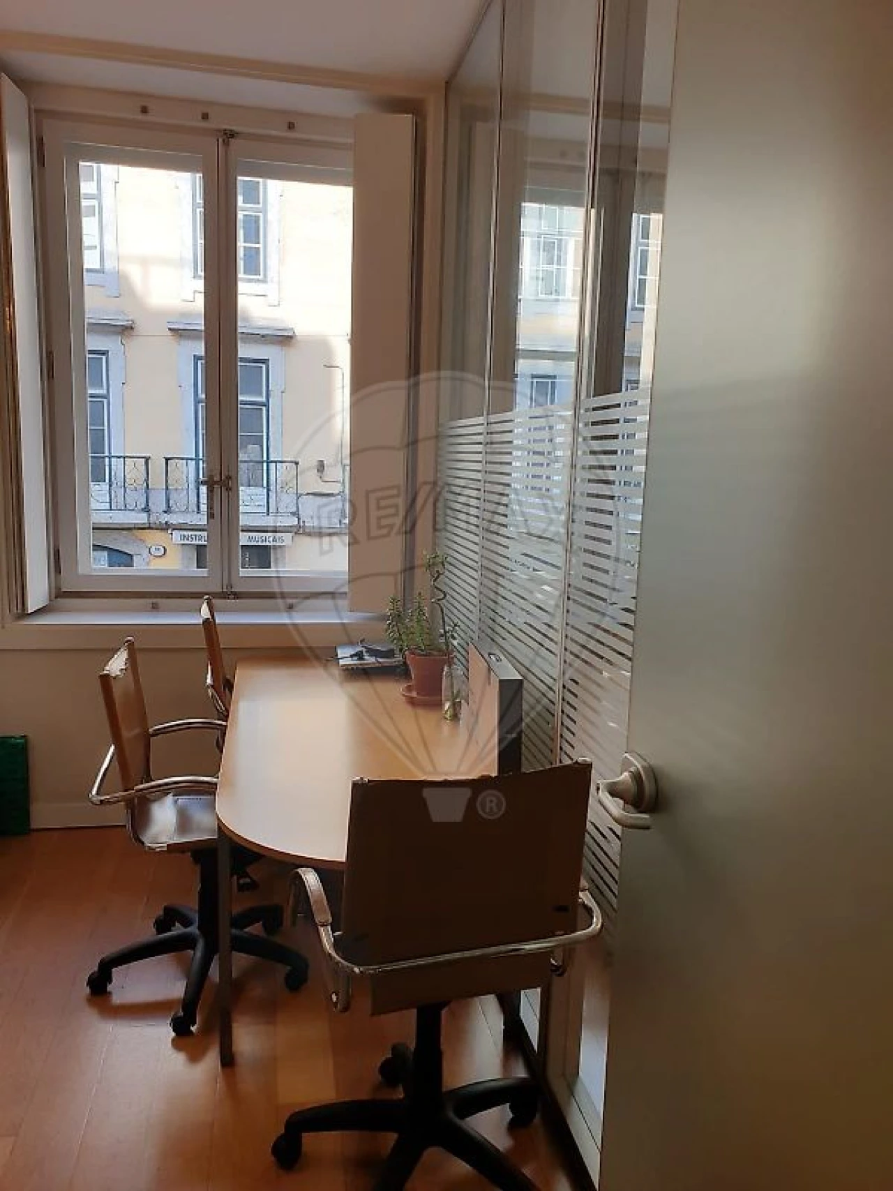 Escritório para Arrendamento em Misericórdia Foto 7