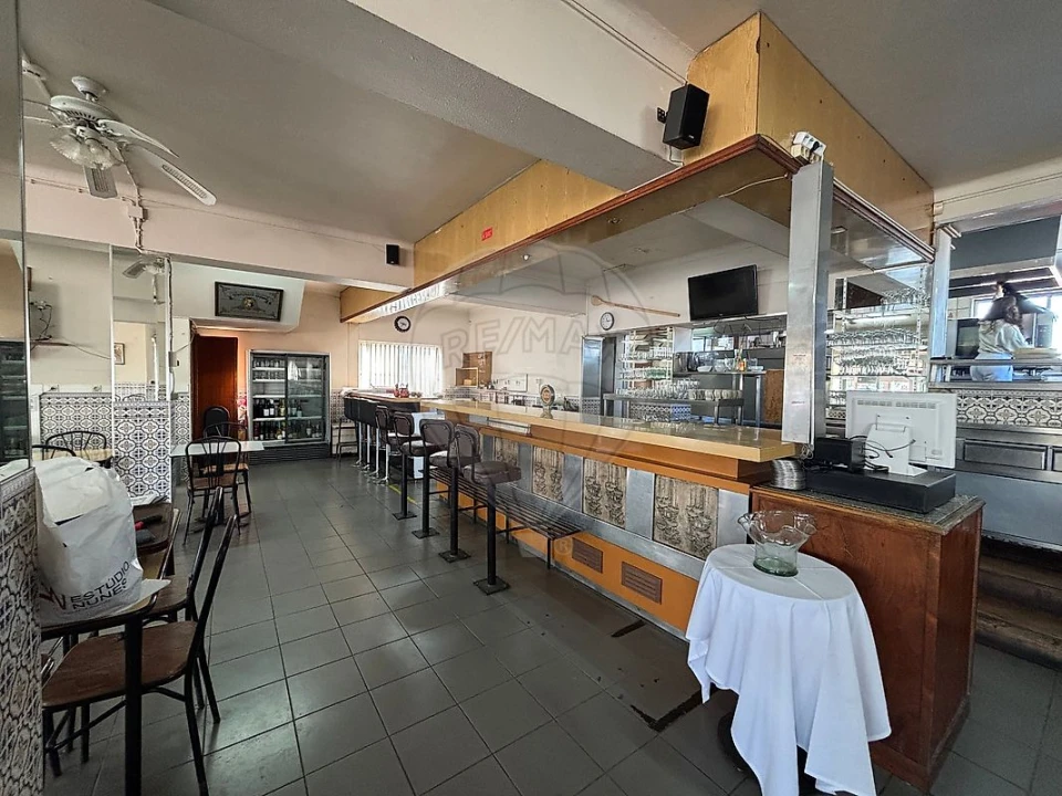 Negócio para Venda em Avanca Foto 12