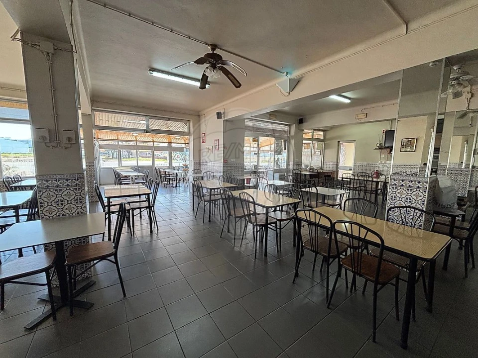 Negócio para Venda em Avanca Foto 10