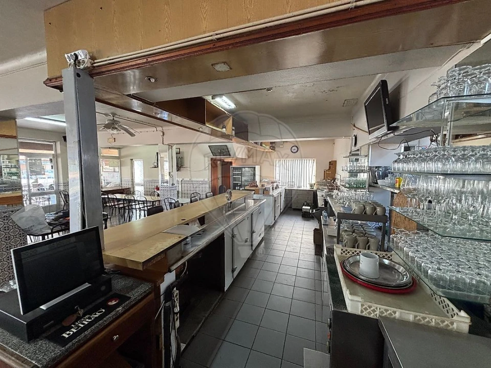 Negócio para Venda em Avanca Foto 24