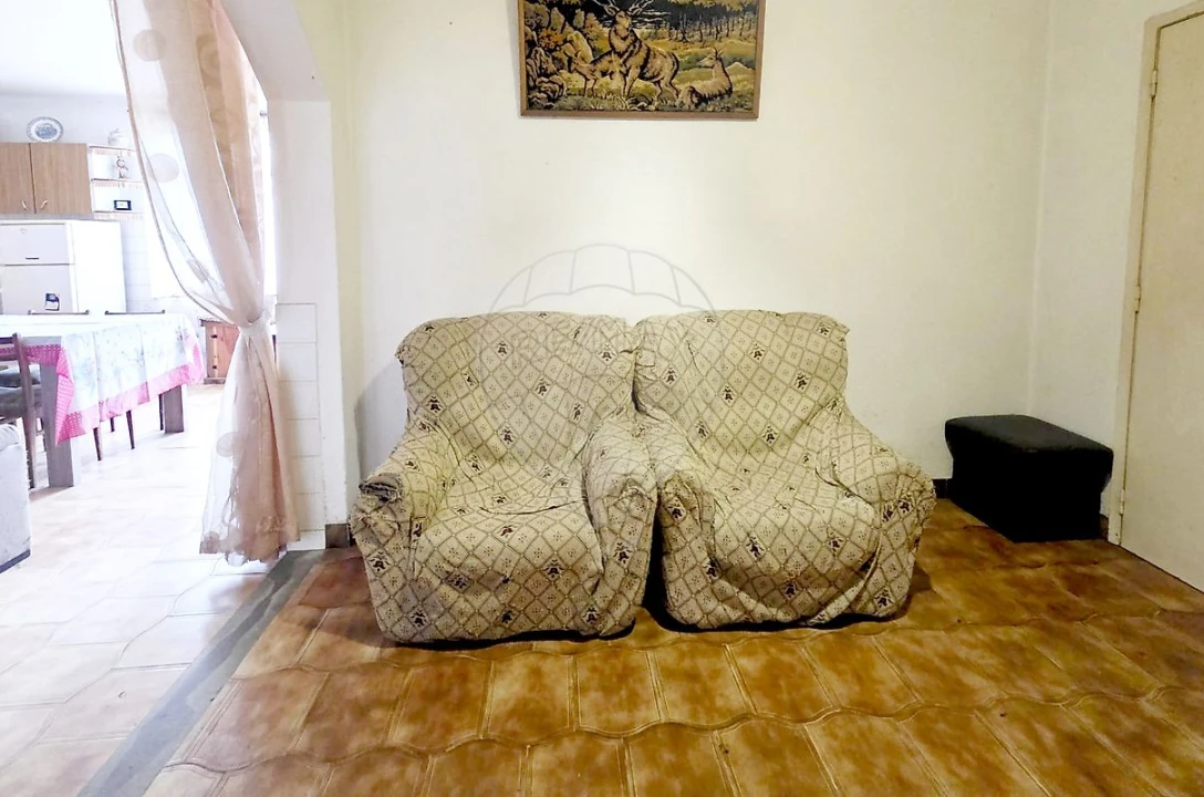 Moradia T2 para Venda em Alcanede Foto 8