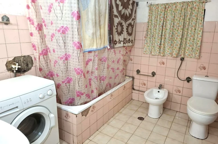 Moradia T2 para Venda em Alcanede Foto 1