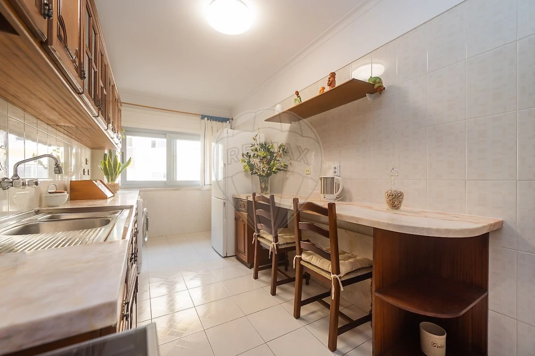 Apartamento T2 para Venda em Venteira Foto 22