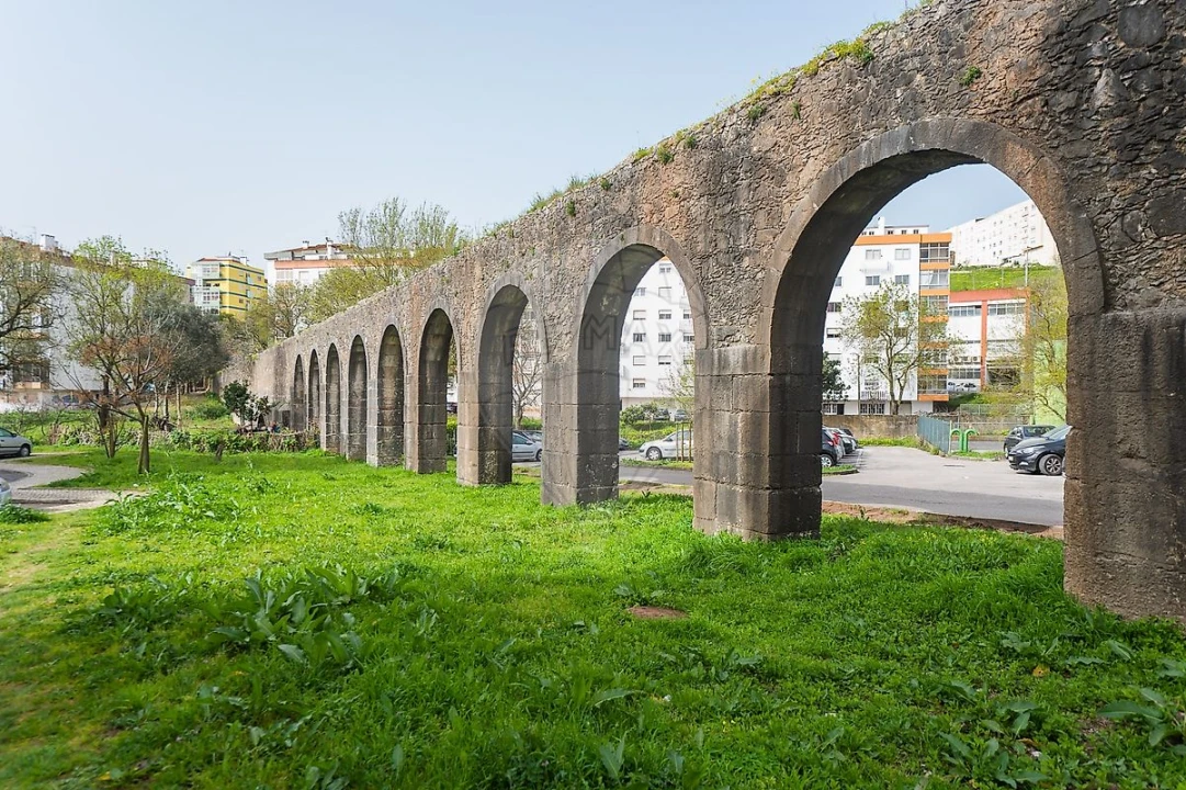 Apartamento T2 para Venda em Venteira Foto 38