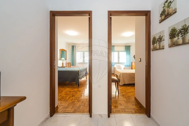 Apartamento T2 para Venda em Venteira Foto 10