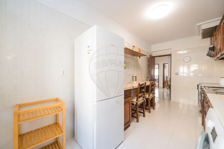 Apartamento T2 para Venda em Venteira Foto 26