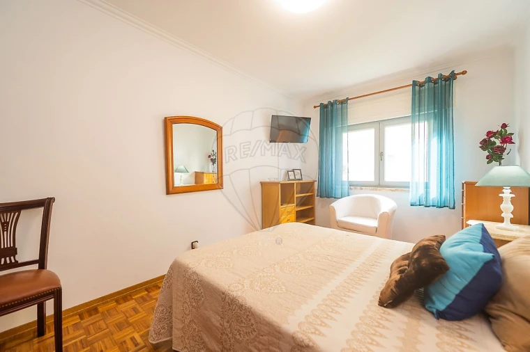 Apartamento T2 para Venda em Venteira Foto 11