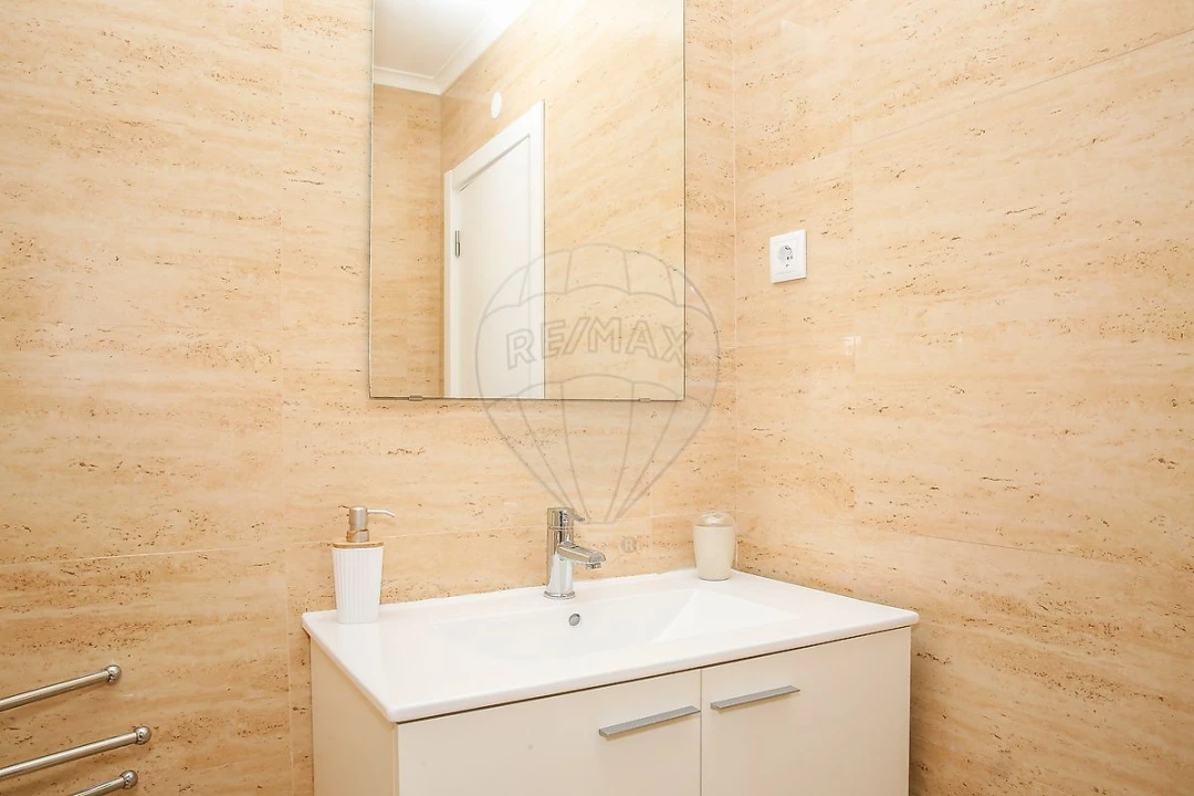 Moradia T3 para Venda em Azambuja Foto 48