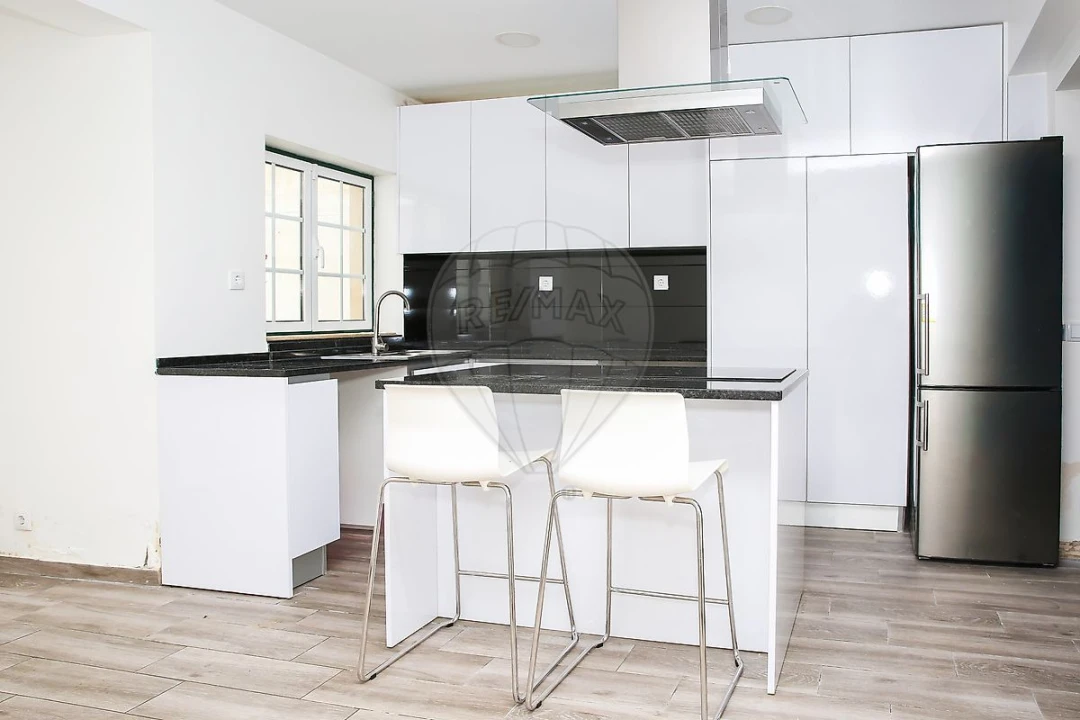 Moradia T3 para Venda em Azambuja Foto 3