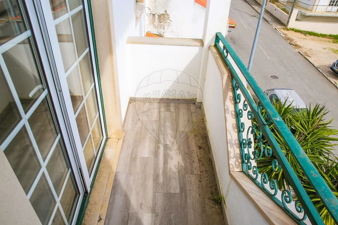 Moradia T3 para Venda em Azambuja Foto 40