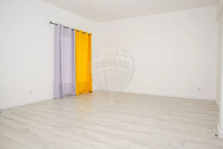 Moradia T3 para Venda em Azambuja Foto 45