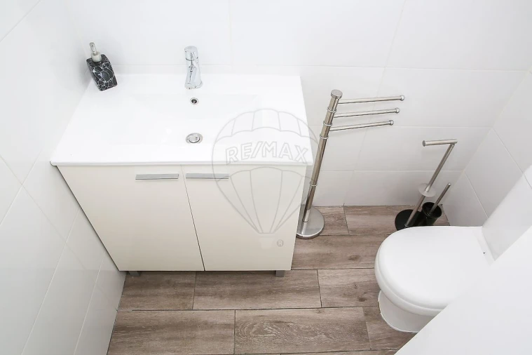 Moradia T3 para Venda em Azambuja Foto 10