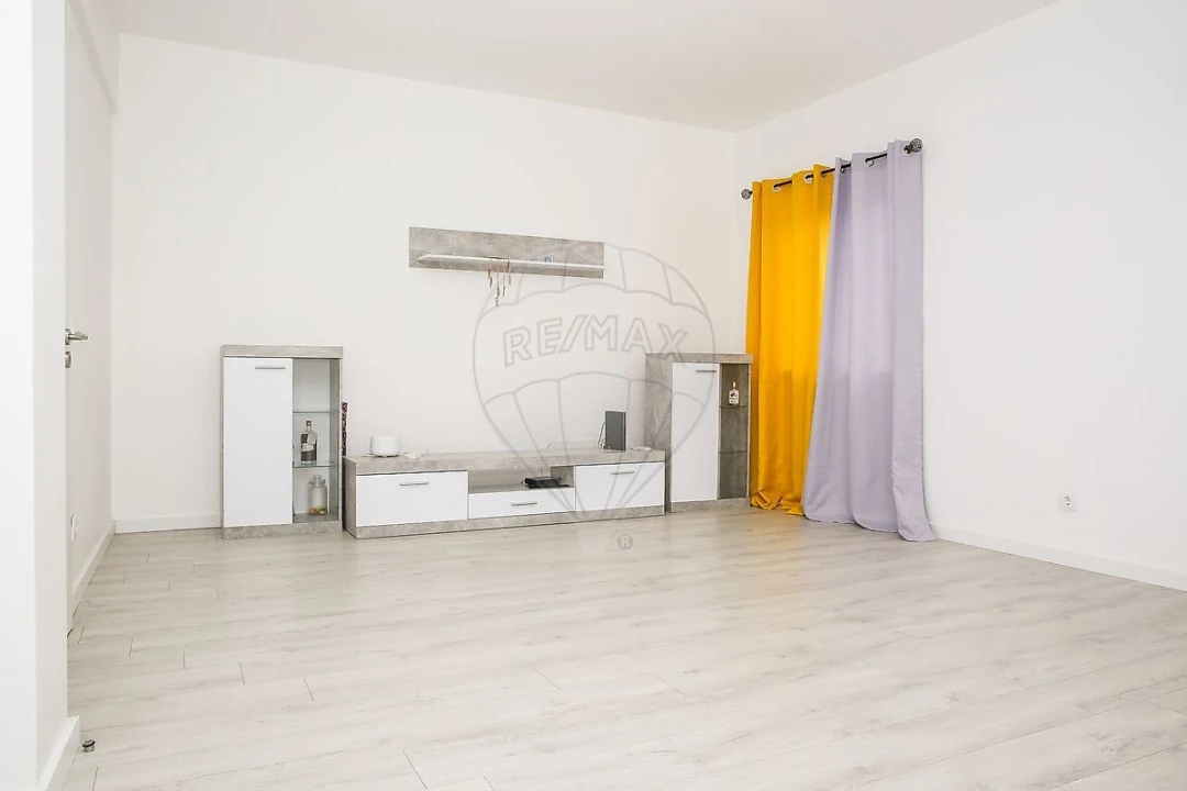 Moradia T3 para Venda em Azambuja Foto 42