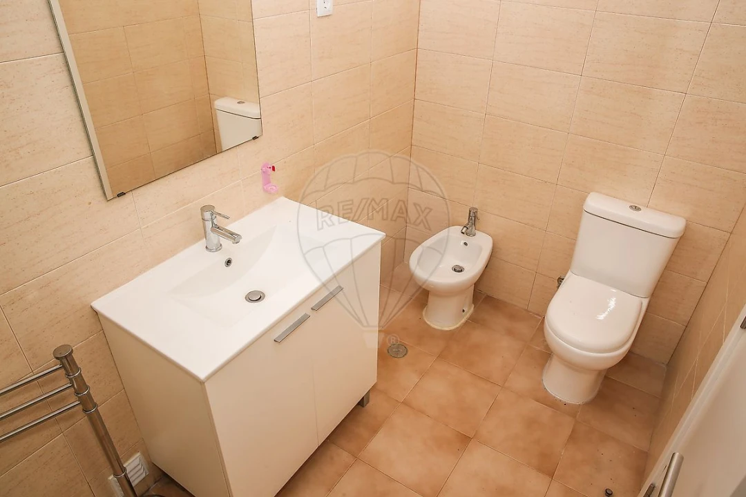 Moradia T3 para Venda em Azambuja Foto 30